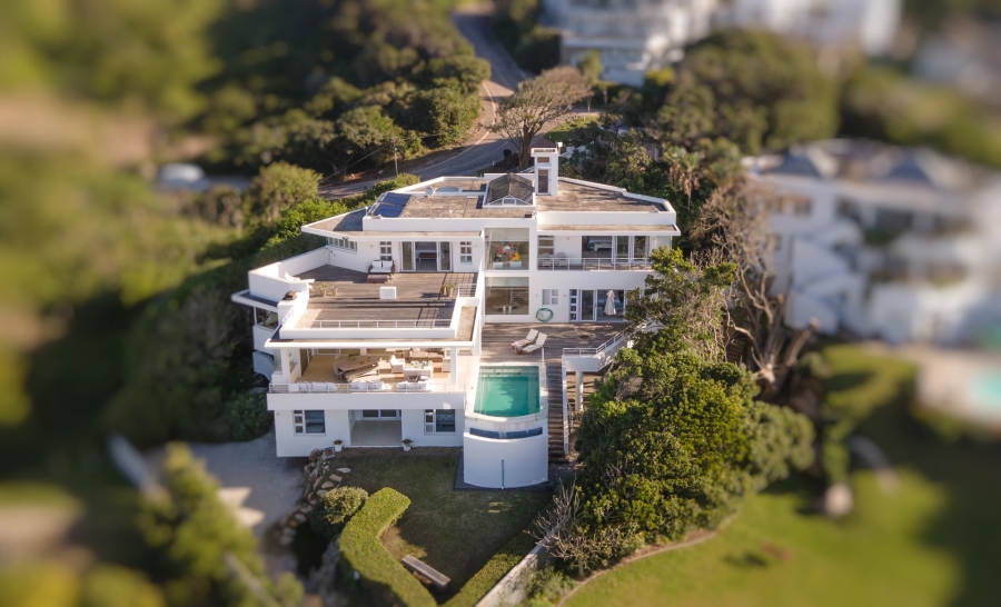 7 Bedroom Property for Sale in Lookout Beach Western Cape